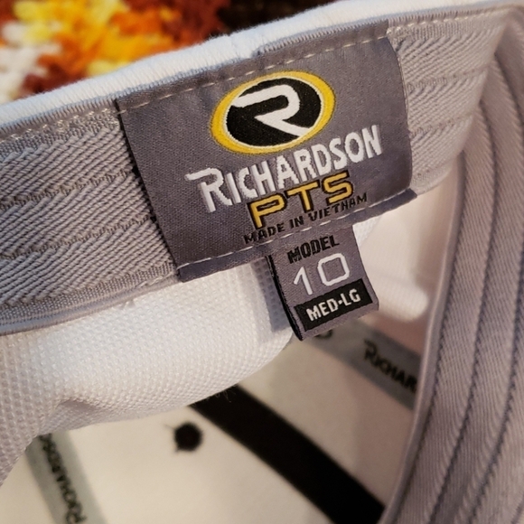 RICHARDSON PTS Flexfit Golf Hat Blk & Wht EUC 10 - Picture 5 of 9